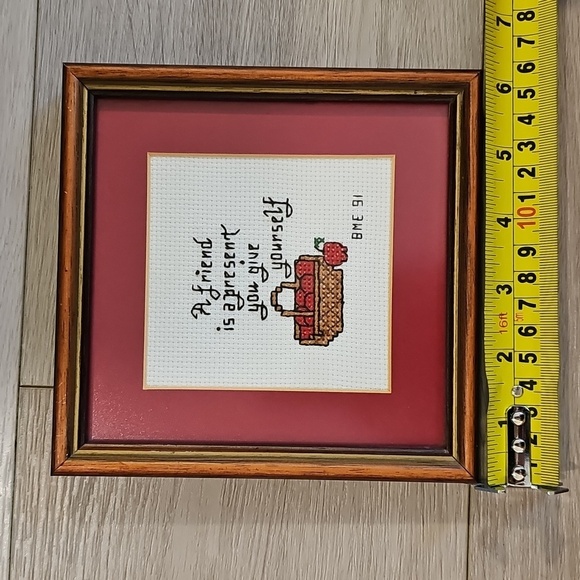 Vintage Friend Saying Cross Stitch 6x6" Frame - Picture 9 of 10